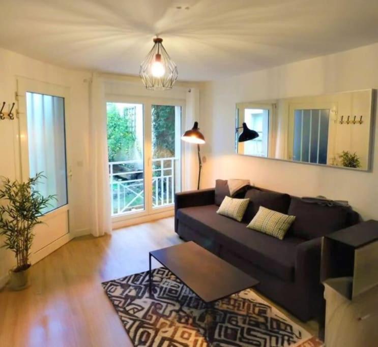 Ferienwohnung Chez Léo&Julie Caen Exterior foto